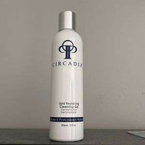 Circadia replacing cleansing gel